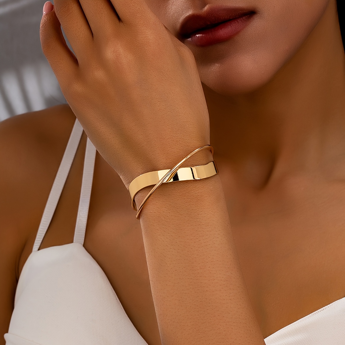 Golden Tone Open Cuff Bracelet Sleek Iron Bangle for Women
